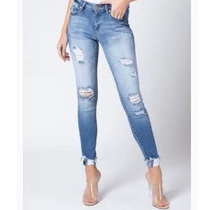 KanCan Midrise Distressed Ankle Jeans
